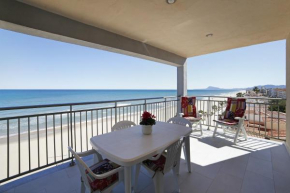 Отель Apartamento frente al mar  Бельрегварт
